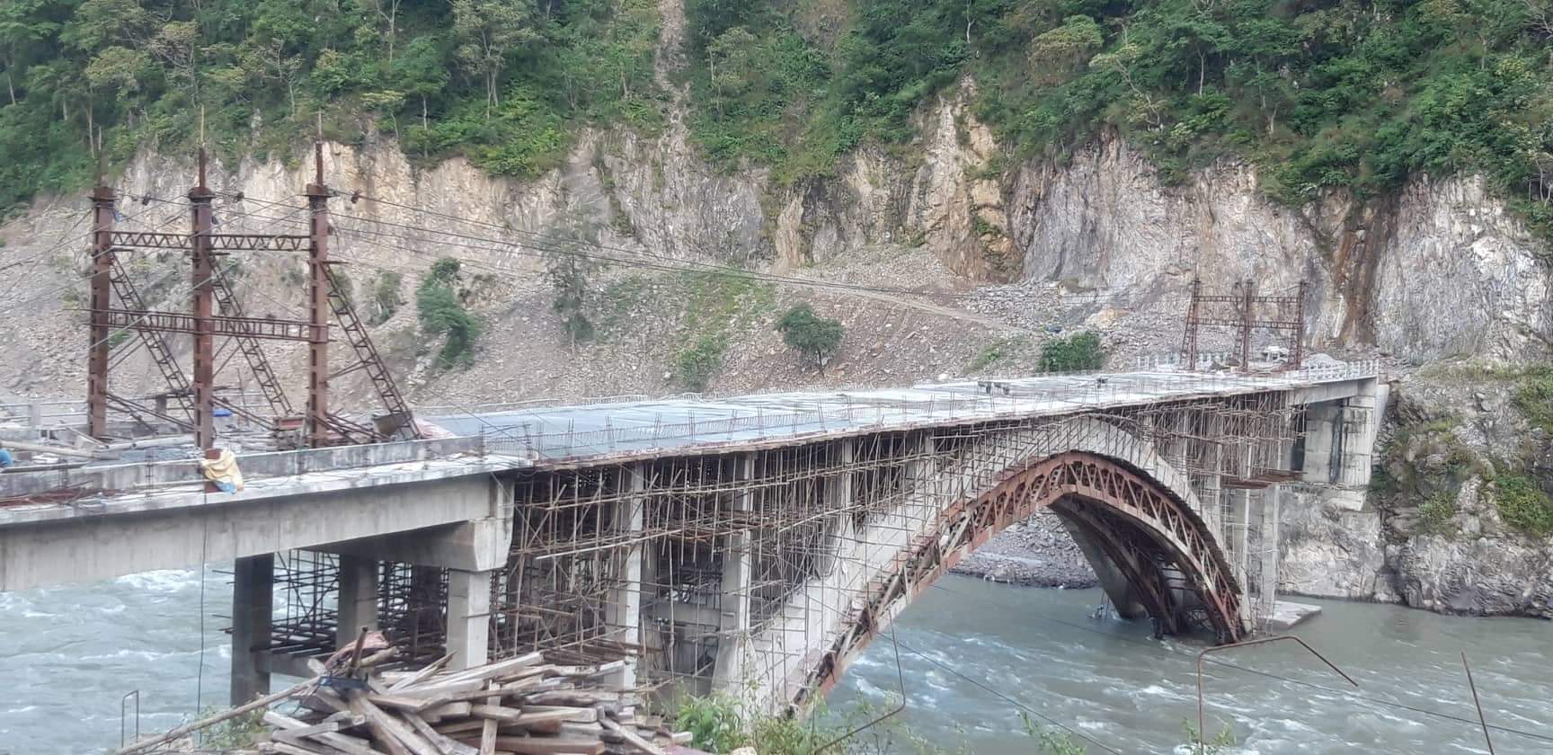 सेती नदीमा ‘सिग्नेचर’ पुल निर्माण सुरु